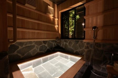 天然ミネラル温泉「櫻川の湯」